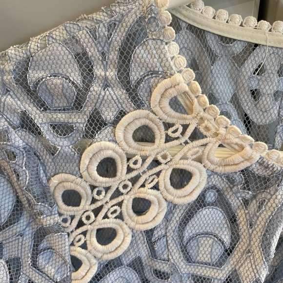 Anthropologie Lace Top - Picture 3 of 9